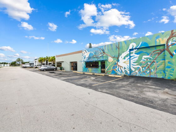 Commercial real estate agent Pompano Beach