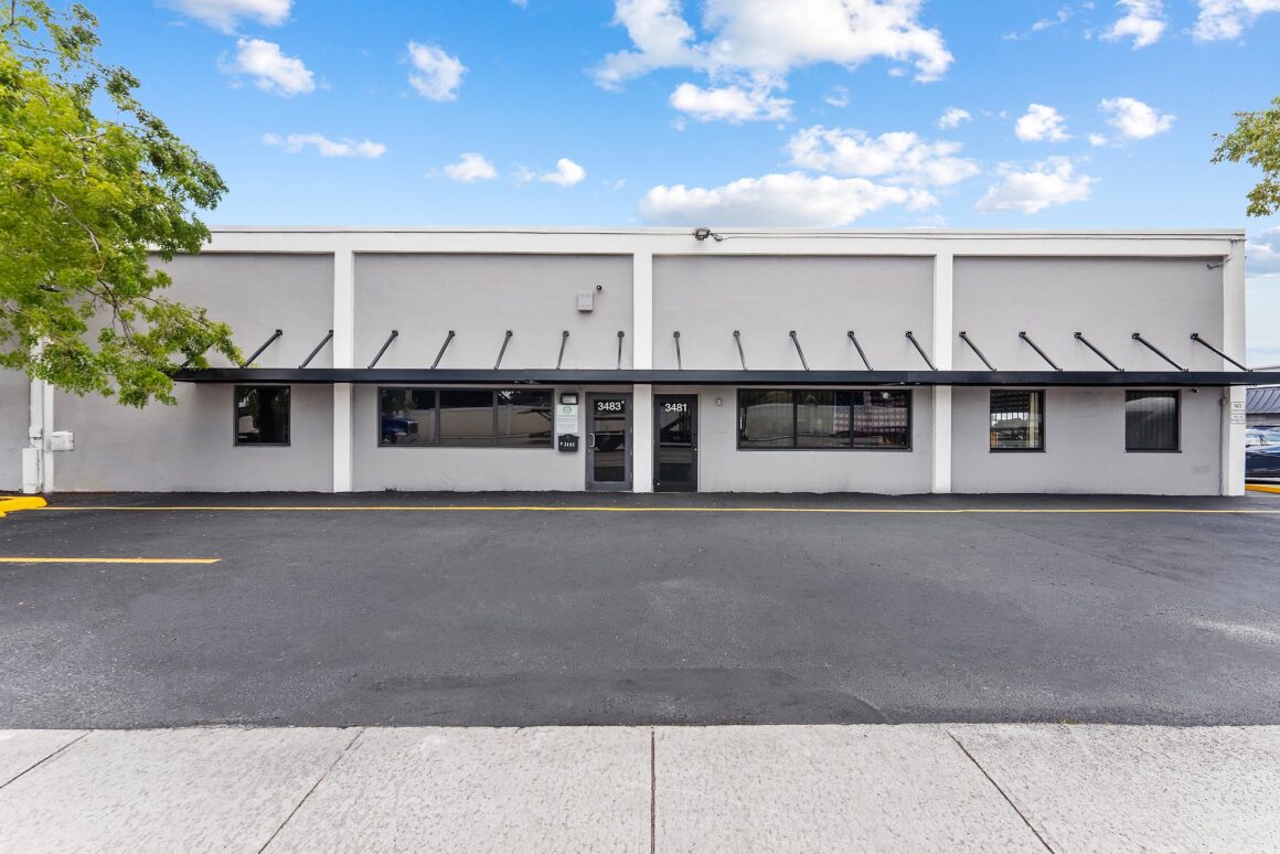 Commercial real estate agent Pompano Beach