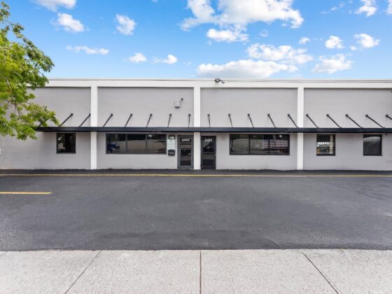 Commercial real estate agent Pompano Beach